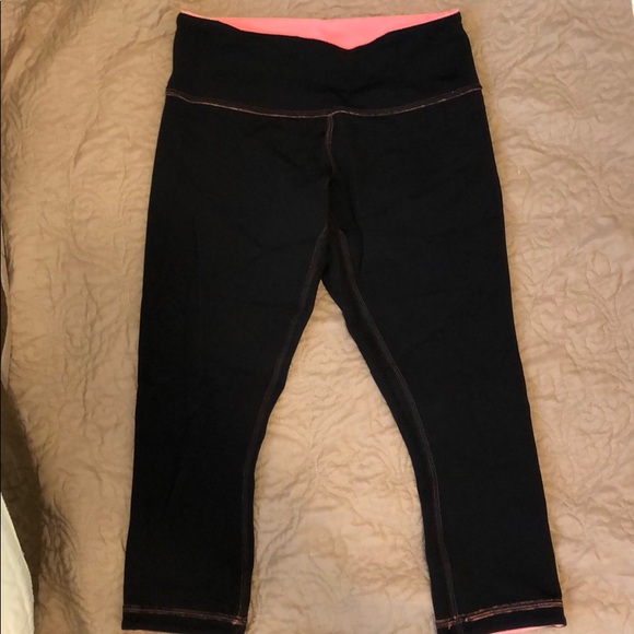 New, never worn lululemon high rise wunder under. - Picture 4 of 5
